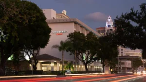 hotels near Mia Aesthetics Miami
