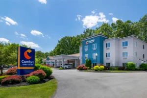 hotels near SPAC
